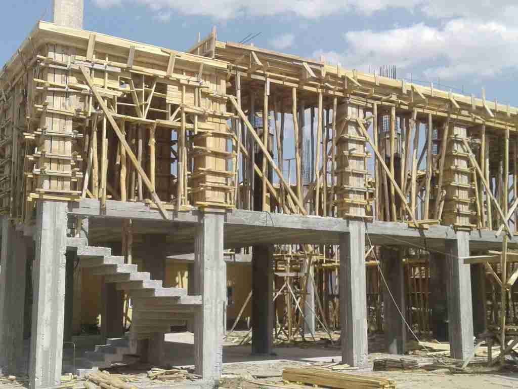 Gönen İnşaat Kalıpçısı